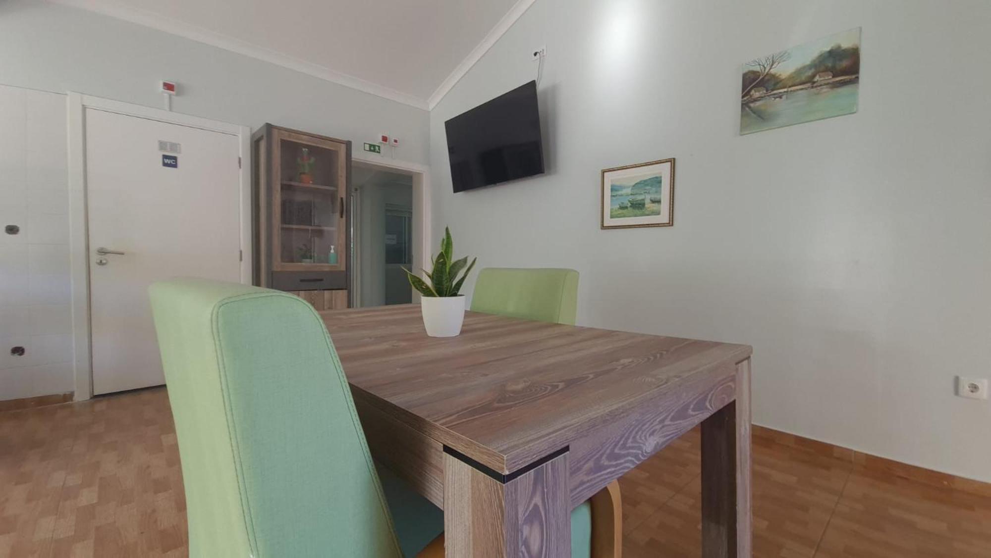 Hostel Jardins De Sao Luis Setúbal Dış mekan fotoğraf