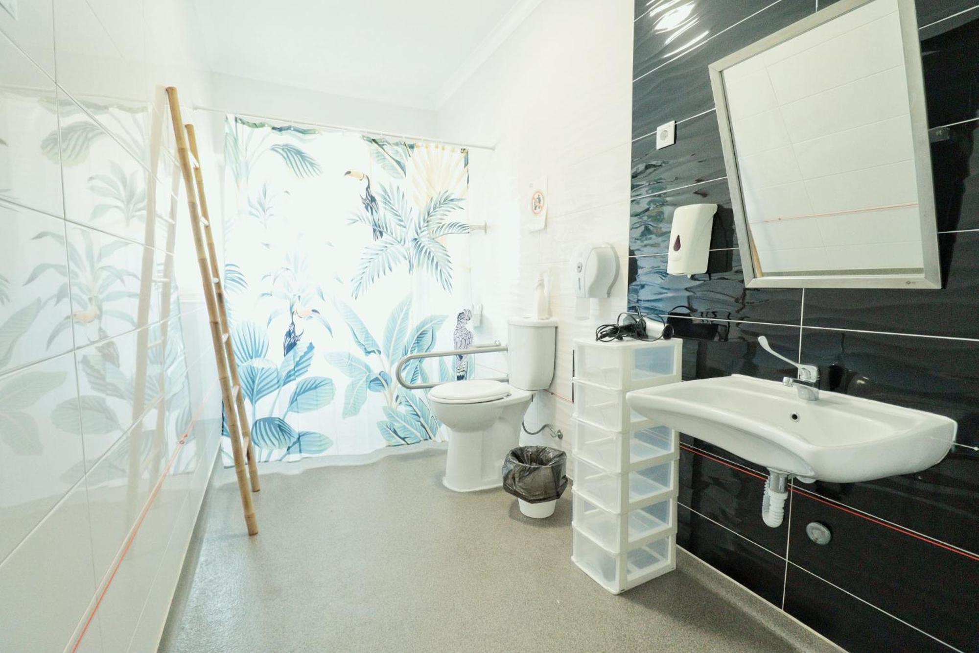 Hostel Jardins De Sao Luis Setúbal Dış mekan fotoğraf