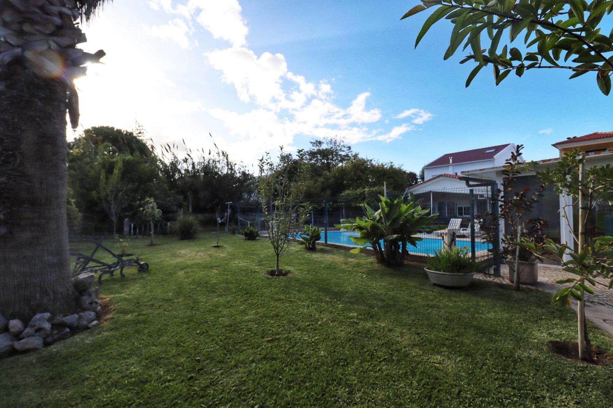 Hostel Jardins De Sao Luis Setúbal Dış mekan fotoğraf