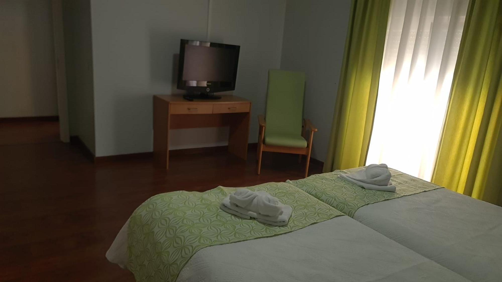 Hostel Jardins De Sao Luis Setúbal Dış mekan fotoğraf