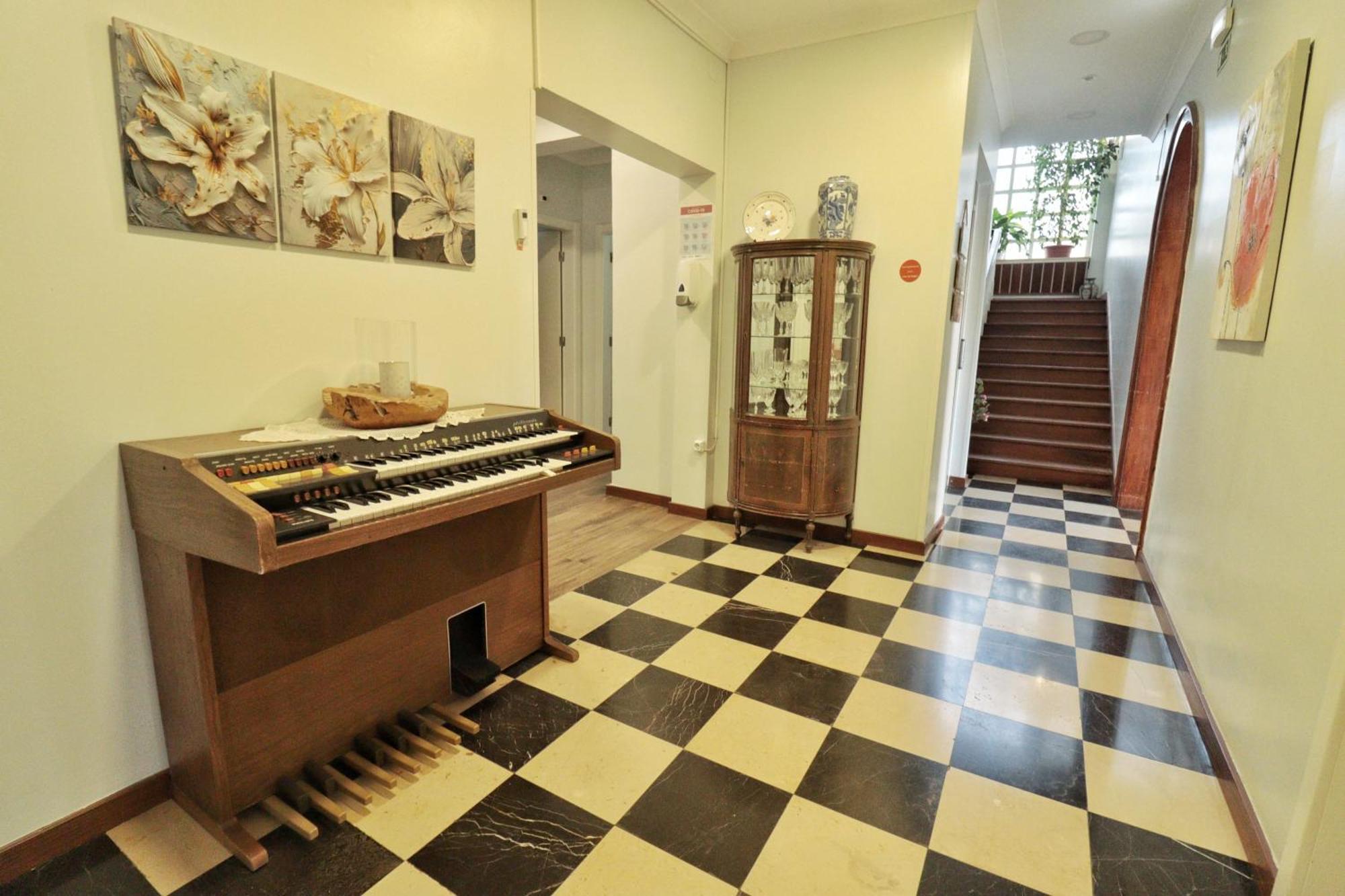 Hostel Jardins De Sao Luis Setúbal Dış mekan fotoğraf